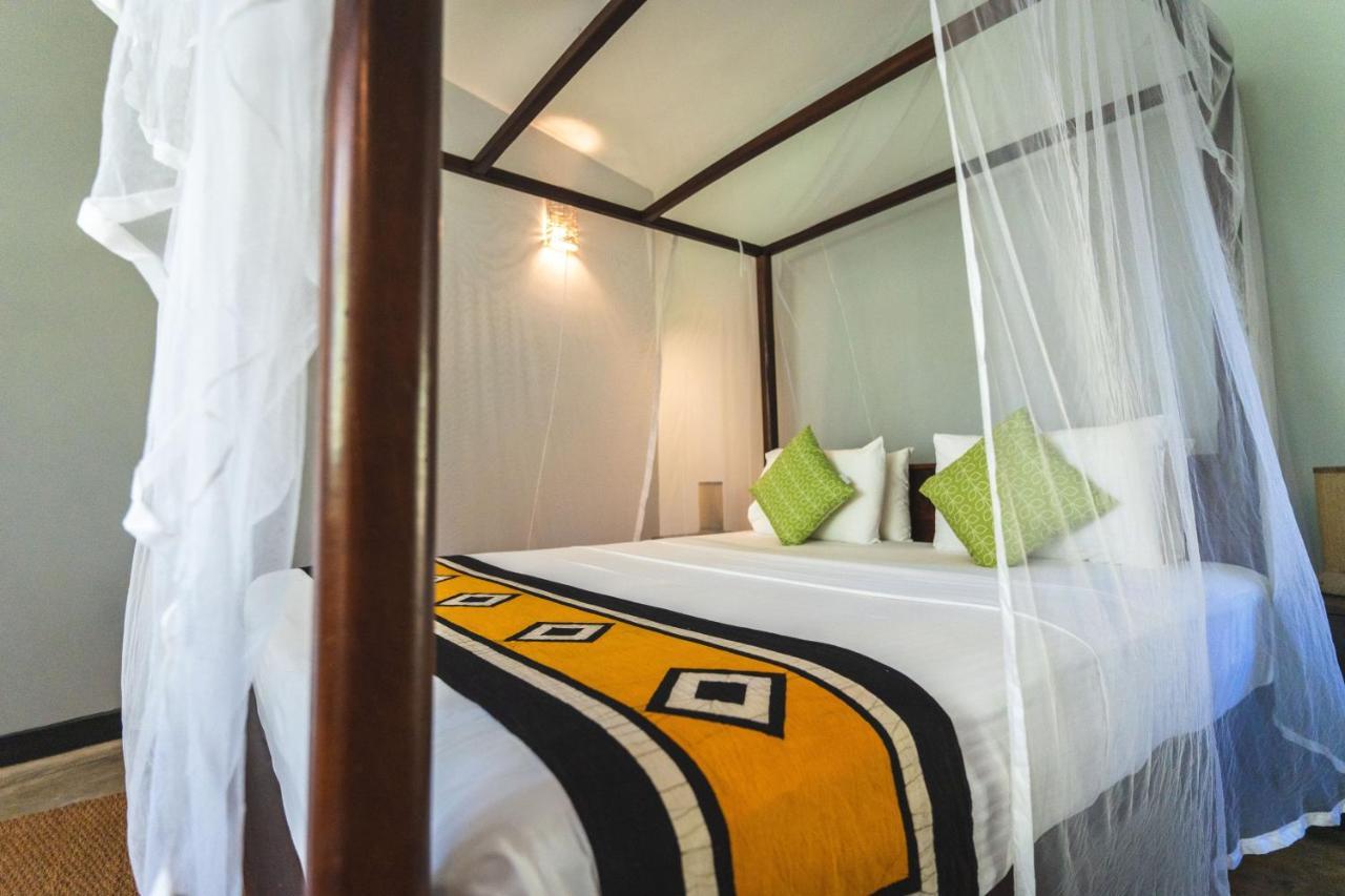 Salt House Hotel Диквела Екстериор снимка