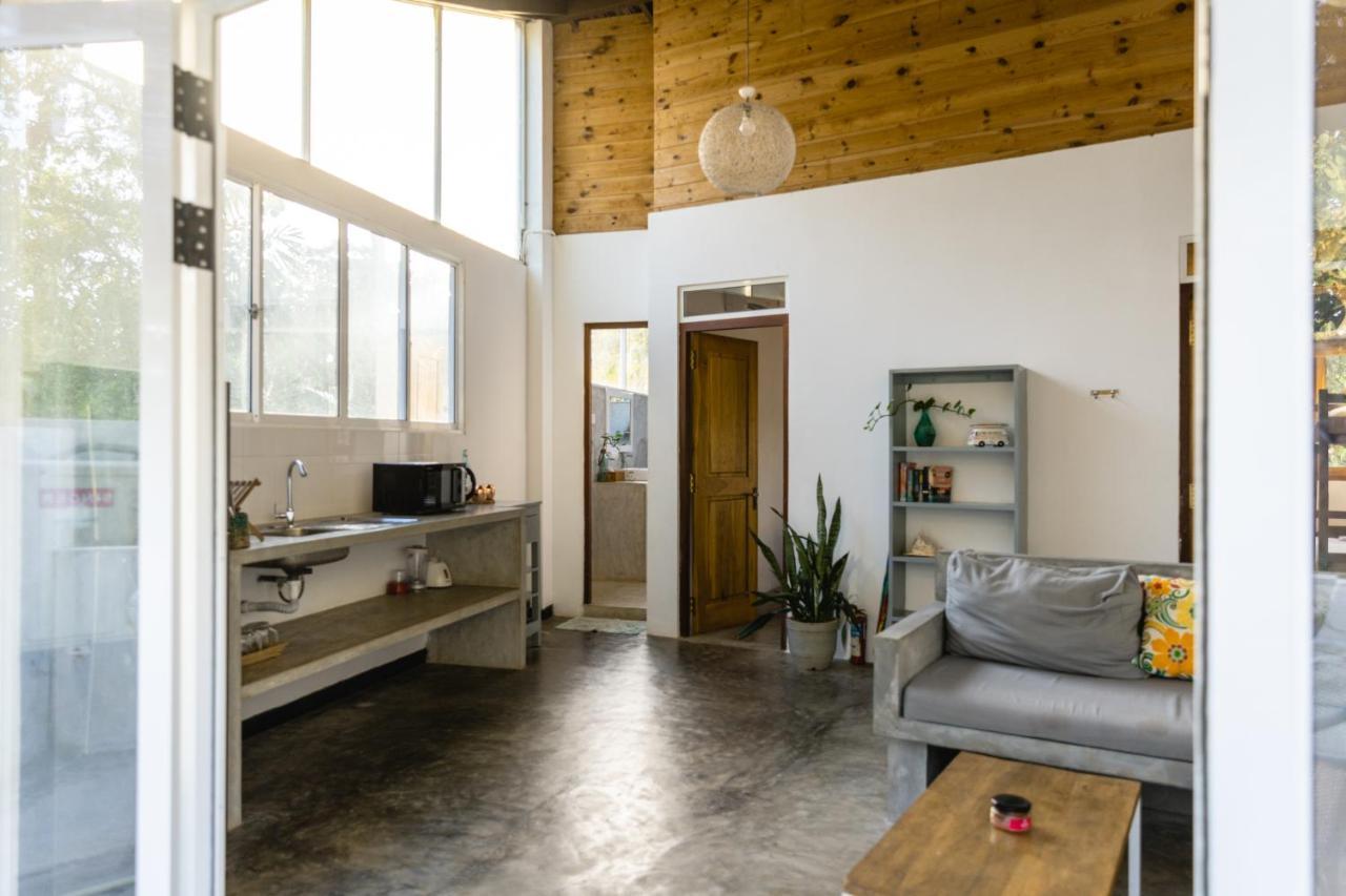 Salt House Hotel Диквела Екстериор снимка
